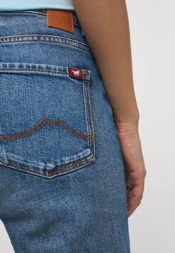 Mustang Crosby - Bootcut Jeans - Blau -Mustang Verkoop 006df65abec04bf3bfd66a628ab1d031