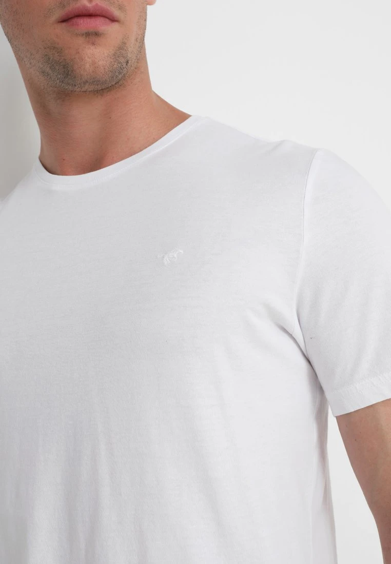 Mustang C-Neck 2 Pack - T-Shirt Basic - White 7 Mustang C-Neck 2 Pack - T-Shirt Basic - White - Afbeelding 5