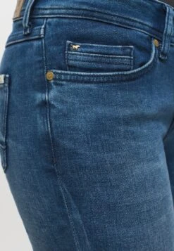 Mustang Jasmin- Slim Fit Jeans - Blau 15 Mustang Jasmin- Slim Fit Jeans - Blau -Mustang Verkoop 0fb84ebd3ced481c8aa733fe6842853f