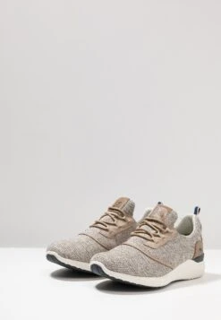 Mustang 4132-301 - Sneakers Laag - Beige -Mustang Verkoop 16bb2ea730694a30b1ca020d4828dbc6