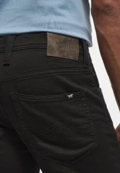 Mustang Style Oregon - Jeans Tapered Fit - Schwarz -Mustang Verkoop 350fe623bbcb4663a66a30551d6bbc45