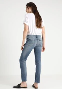 Mustang Jasmin - Slim Fit Jeans - Brushed Bleached -Mustang Verkoop 406d237045f54e03b2712c6d94f58eee