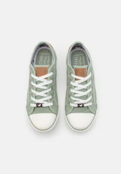 Mustang Sneakers Laag - Pastellgrün -Mustang Verkoop 46b4574ab02f4685b844a255511a0c78