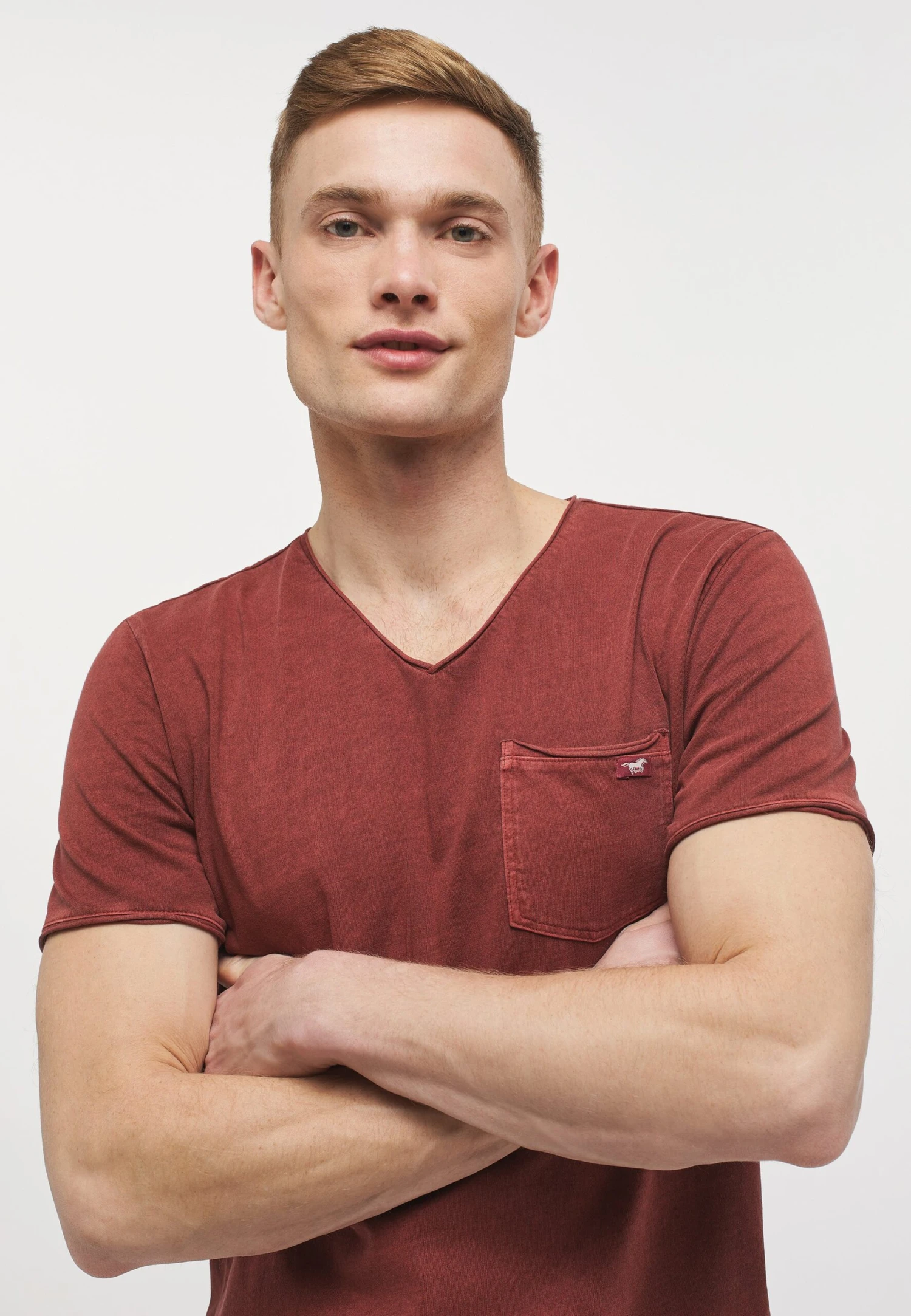 Mustang T-Shirt Basic - Rot 6 Mustang T-Shirt Basic - Rot - Afbeelding 4