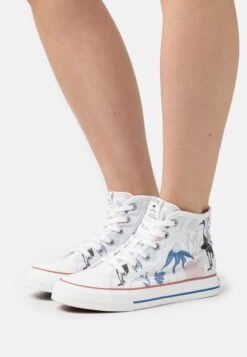 Mustang Sneakers Hoog - Weiß