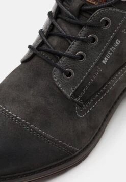 Mustang Veterboots - Black 13 Mustang Veterboots - Black -Mustang Verkoop 4a36274f10ab436c8d9ab7f37c6d953e