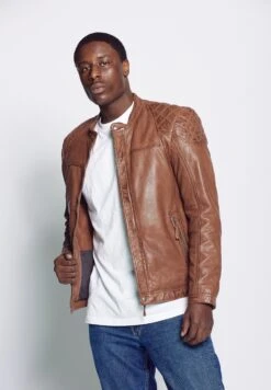 Mustang Leren Jassen Tussenjas Heren Bruin 11 Mustang Leren Jassen Tussenjas Heren Bruin -Mustang Verkoop 66bb943386032c8b9615d78279b5b1b3