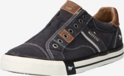 Mustang Slip-on Sneakers Slip-ons Heren Zwart