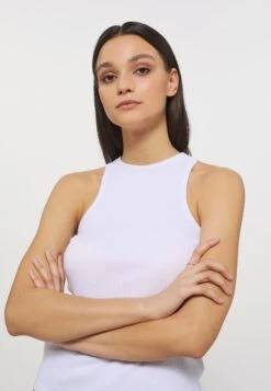 Mustang Top - Weiß 14 Mustang Top - Weiß -Mustang Verkoop 6a848d8241de4cd9aec28409880bdbc9