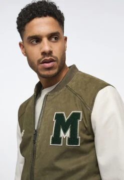 Mustang Leren Jassen Tussenjas Heren Olijfgroen 19 Mustang Leren Jassen Tussenjas Heren Olijfgroen -Mustang Verkoop 6a873e81750f5e2d4c49fe32a7c3e734