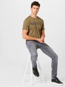 Mustang T-shirts Shirt Alex Heren Kaki -Mustang Verkoop 7554de612bf357a69f5738e75df52554