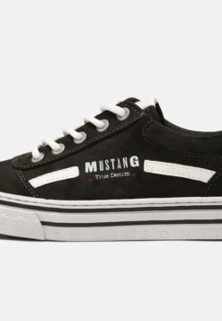 Mustang Sneakers Laag - Dunkelgrau -Mustang Verkoop 7ecdf71b2a3f44118c55cb5655938a5e