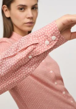 Mustang Overhemdblouse - Rot 10 Mustang Overhemdblouse - Rot -Mustang Verkoop 810f1115320945a0837e557fd0efa2f8