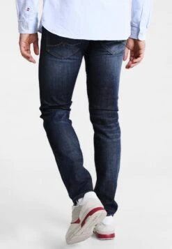 Mustang Oregon Tapered - Jeans Tapered Fit - Dark Rinsed Used -Mustang Verkoop 881dce1bc9f746b09b36199c168fadd0