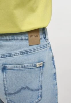 Mustang Jeansshort - Blau -Mustang Verkoop 8fe335376c824b6f9f492393abd3b9ef