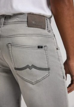 Mustang Chicago - Jeansshort - Grau -Mustang Verkoop 900c300b66dc4981a14d0e4e936a2c70