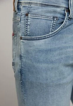 Mustang Chicago - Jeansshort - Blau 17 Mustang Chicago - Jeansshort - Blau -Mustang Verkoop 9902347d050944d48461f56d21257e05