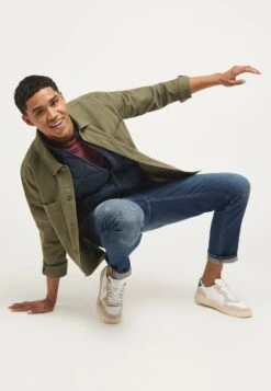 Mustang Lichte Jas - Grün -Mustang Verkoop a6cf9ac7c35747b38db708286def50e5