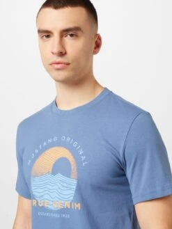 Mustang T-shirts Shirt Alex Heren Smoky Blue / Lichtblauw -Mustang Verkoop b217215704fb03bdf8f010eb43ad099d