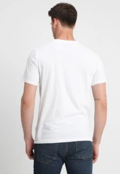 Mustang C-Neck 2 Pack - T-Shirt Basic - White 9 Mustang C-Neck 2 Pack - T-Shirt Basic - White -Mustang Verkoop b517dd5ae4ed4e2d9e7e8a14b52d5939