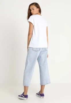 Mustang Logo - T-Shirt Print - General White -Mustang Verkoop b7e00aa93589481da534b734ec8ed430