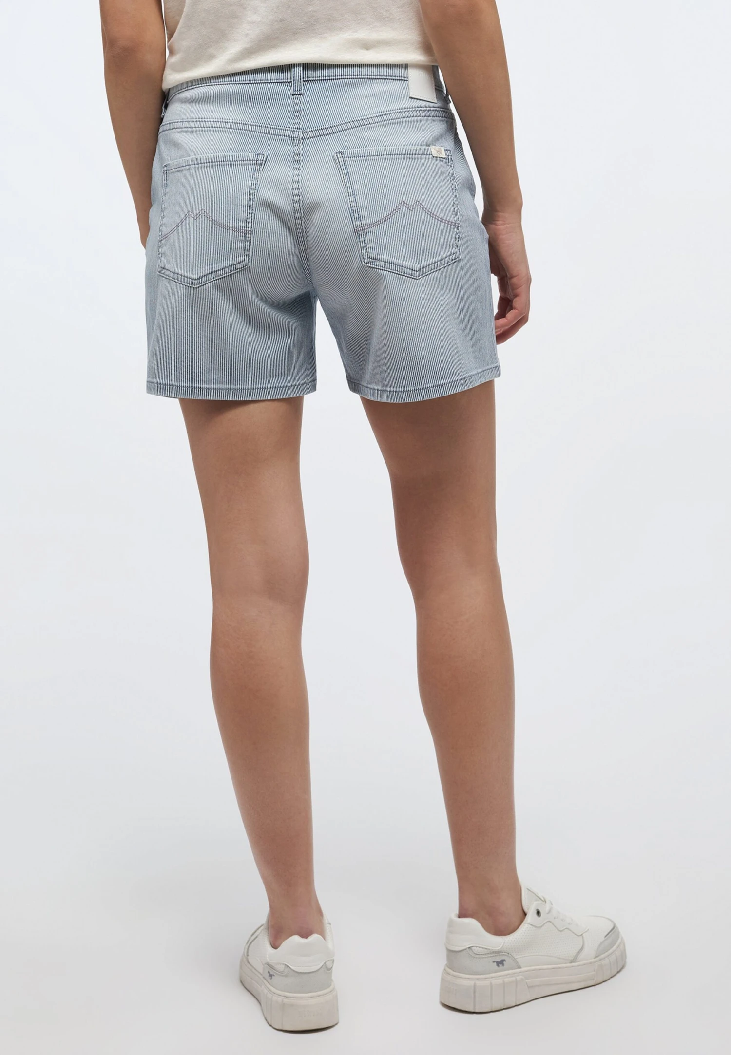 Mustang Style Jodie - Jeansshort - Weiß 5 Mustang Style Jodie - Jeansshort - Weiß - Afbeelding 3