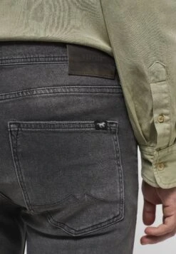 Mustang Style Orlando- Jeans Tapered Fit - Schwarz -Mustang Verkoop c7bf3c589baf472b92f6d2c281213d29