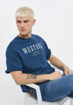 Mustang T-Shirt Basic - Blau 12 Mustang T-Shirt Basic - Blau -Mustang Verkoop ca177c6690c94fb3a40911c40e0bda40