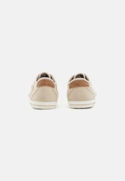 Mustang Sneakers Laag - Ivory -Mustang Verkoop ca1b3169b9e746068cb05338110404e8