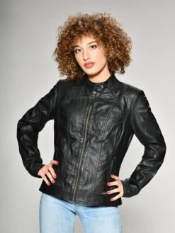 Mustang Leren Jassen Tussenjas Blanca Dames Zwart -Mustang Verkoop cc70a9daa57ef39a3044b12fddb5b4da