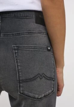 Mustang Frisco - Straight Leg Jeans - Schwarz 11 Mustang Frisco - Straight Leg Jeans - Schwarz -Mustang Verkoop cef9eeb1429340c39f20f22f9db21567