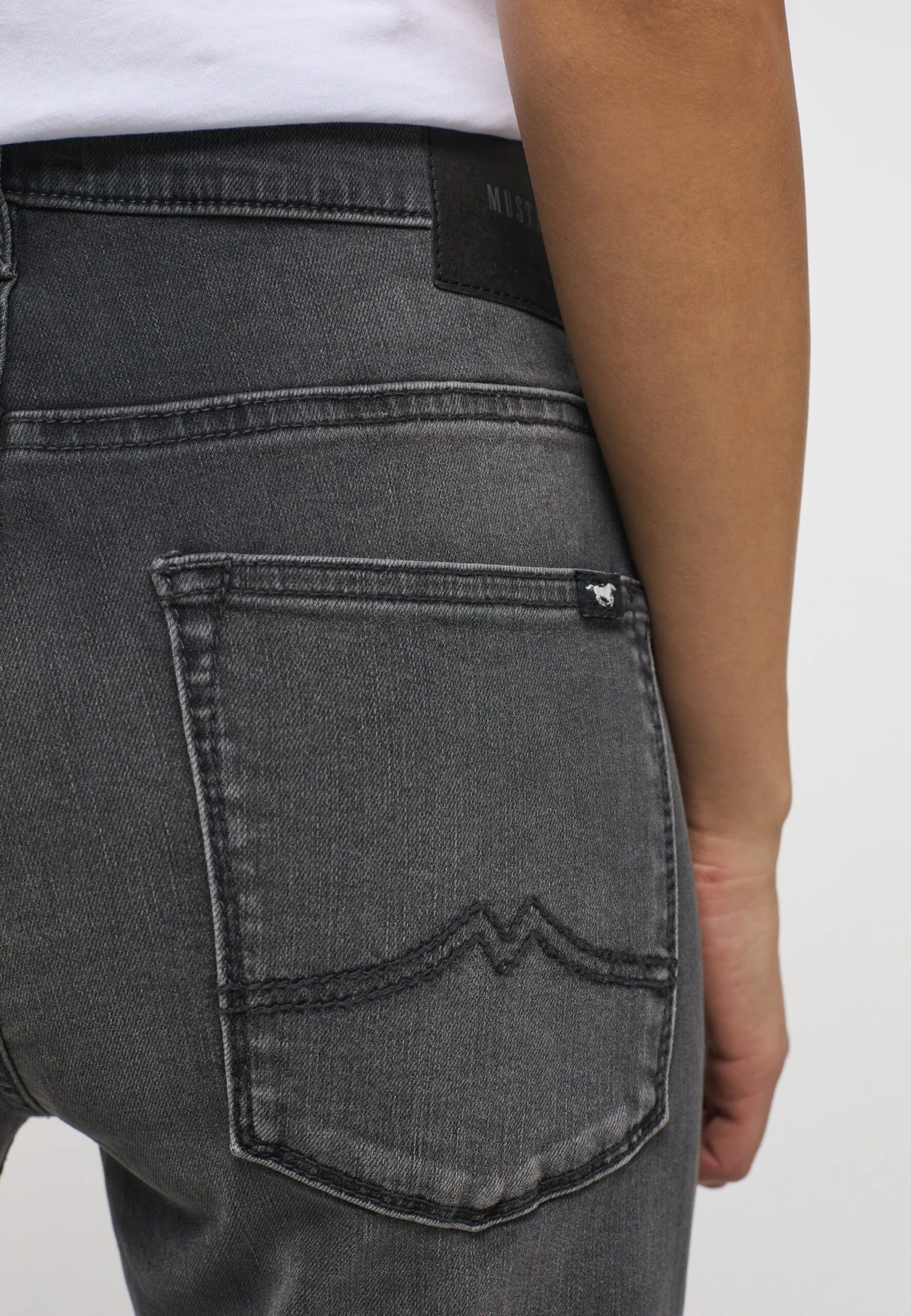 Mustang Frisco - Straight Leg Jeans - Schwarz 5 Mustang Frisco - Straight Leg Jeans - Schwarz - Afbeelding 3