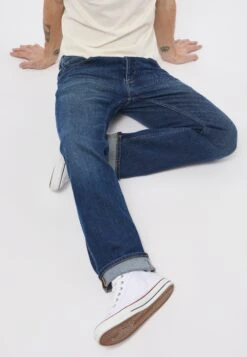 Mustang Style Michigan- Straight Leg Jeans - Blau -Mustang Verkoop d1559df4d3e04af1a3158598c8178981