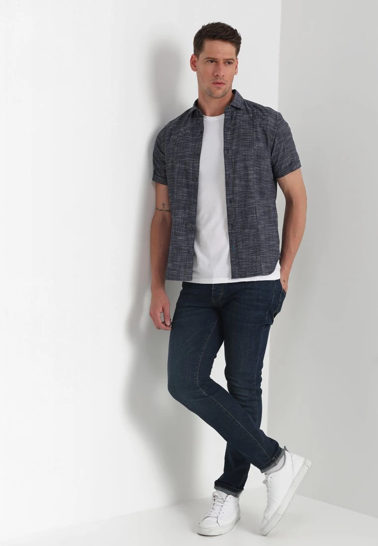 Mustang C-Neck 2 Pack - T-Shirt Basic - White 3 Mustang C-Neck 2 Pack - T-Shirt Basic - White