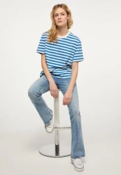 Mustang Style Georgia - Flared Jeans - Blau 12 Mustang Style Georgia - Flared Jeans - Blau -Mustang Verkoop de0f4f252d454fb98bd5617fe6764c54