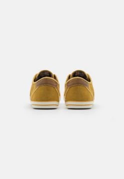Mustang Sneakers Laag - Ockergelb -Mustang Verkoop dfe9ffc670c64de0ba355292f3a98880