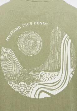 Mustang T-Shirt Print - Grün -Mustang Verkoop f7ed0657b8504d41bc7da57d797f786e